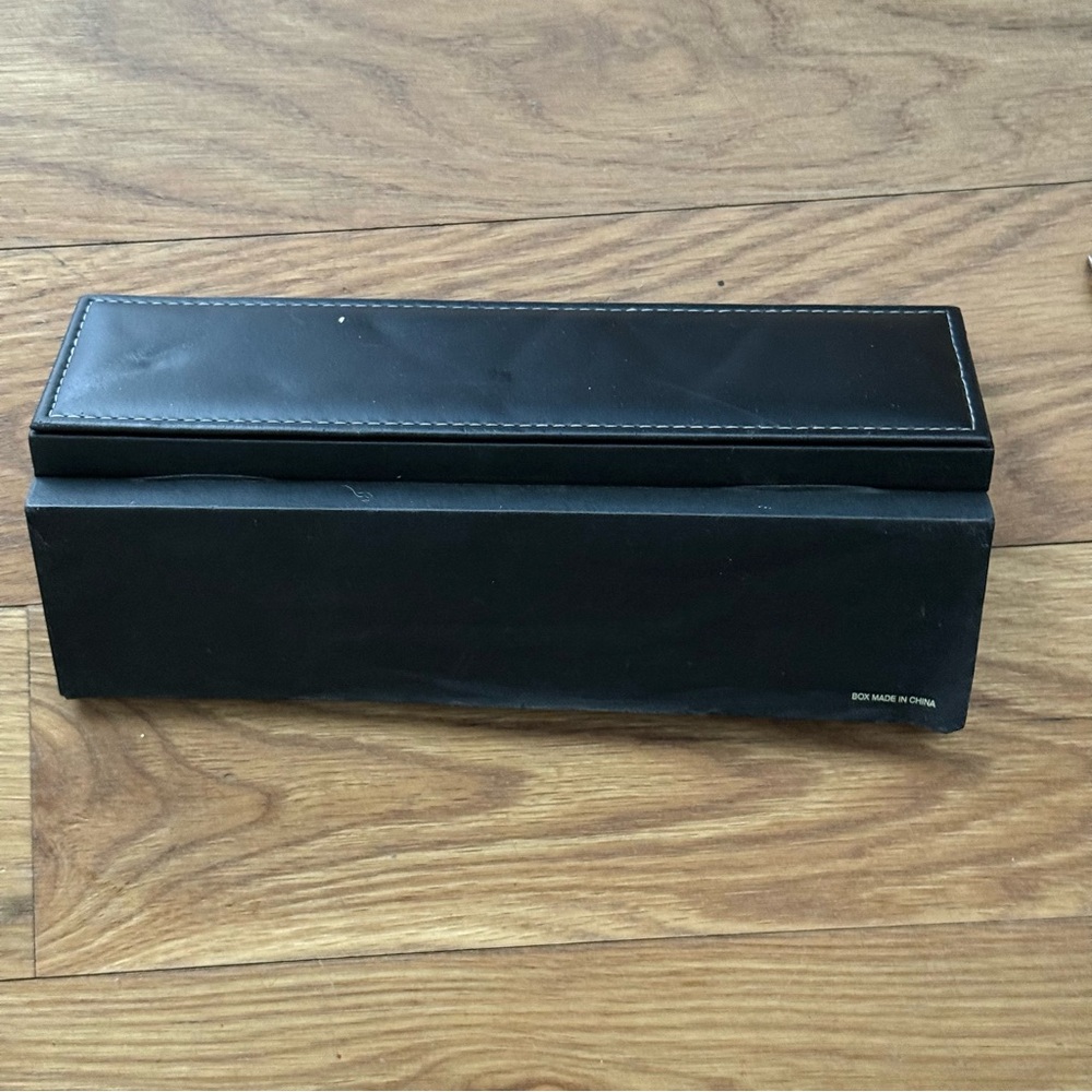 Pedre Rectangular Leather Strap Watch Silver Quar… - image 6